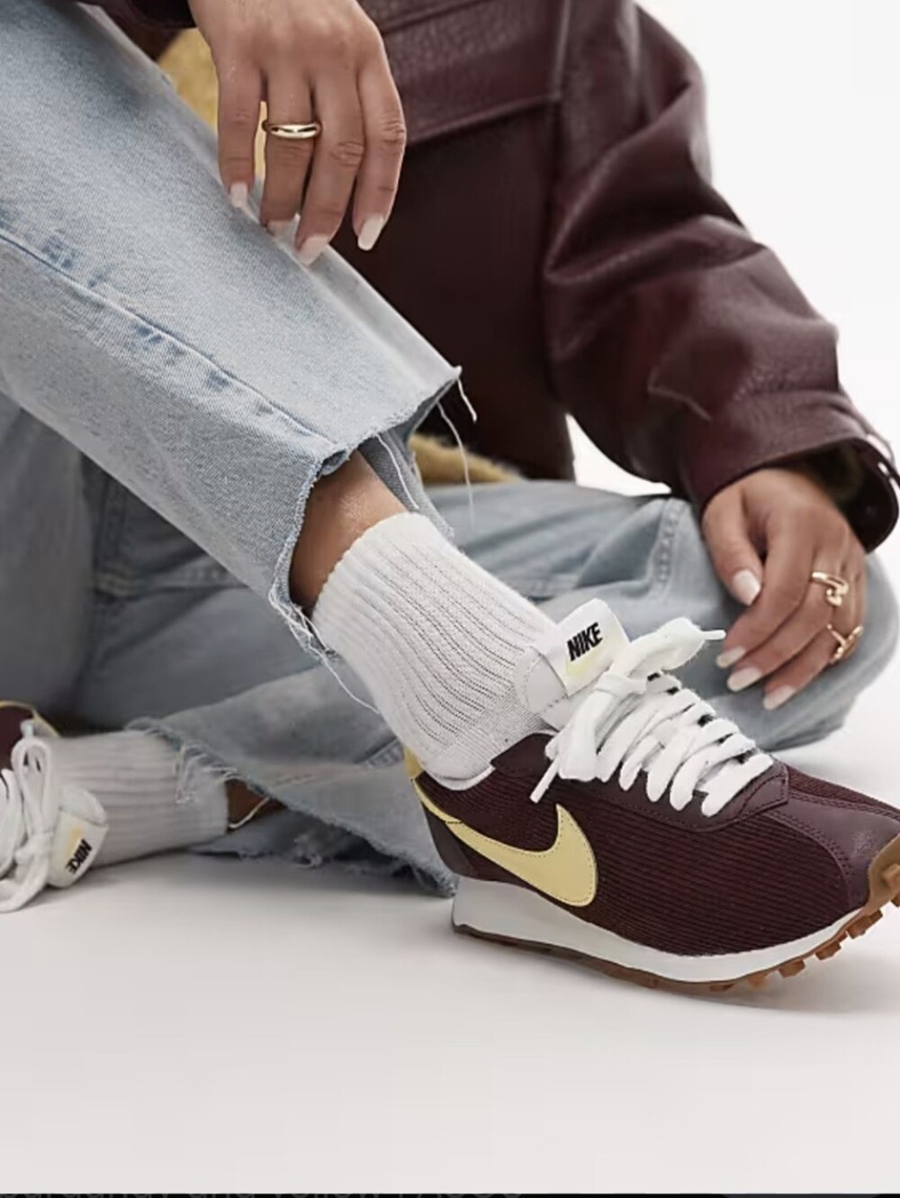 Nike Womens LD-1000 Corduroy Retro Sneaker Burgundy Crush Size 6.5